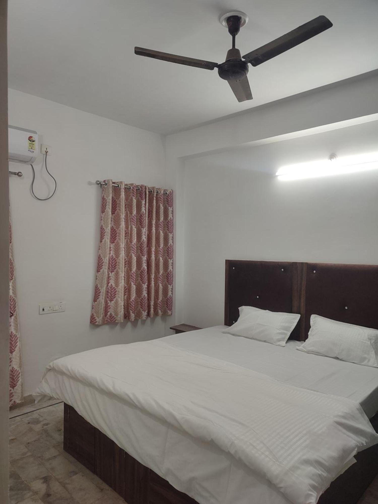 Shivalika Apartment