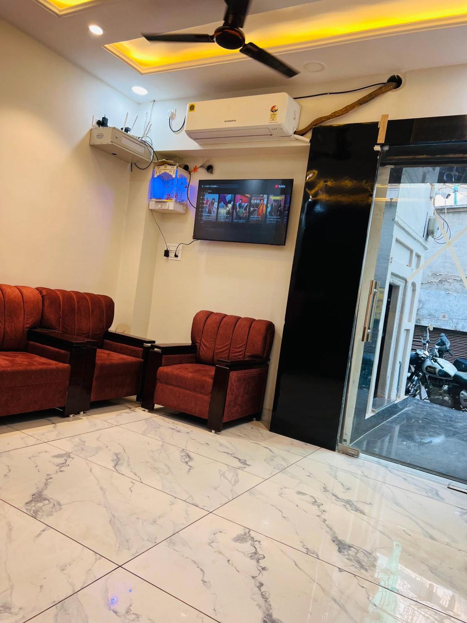 Guest house Bhagwati Paying *
