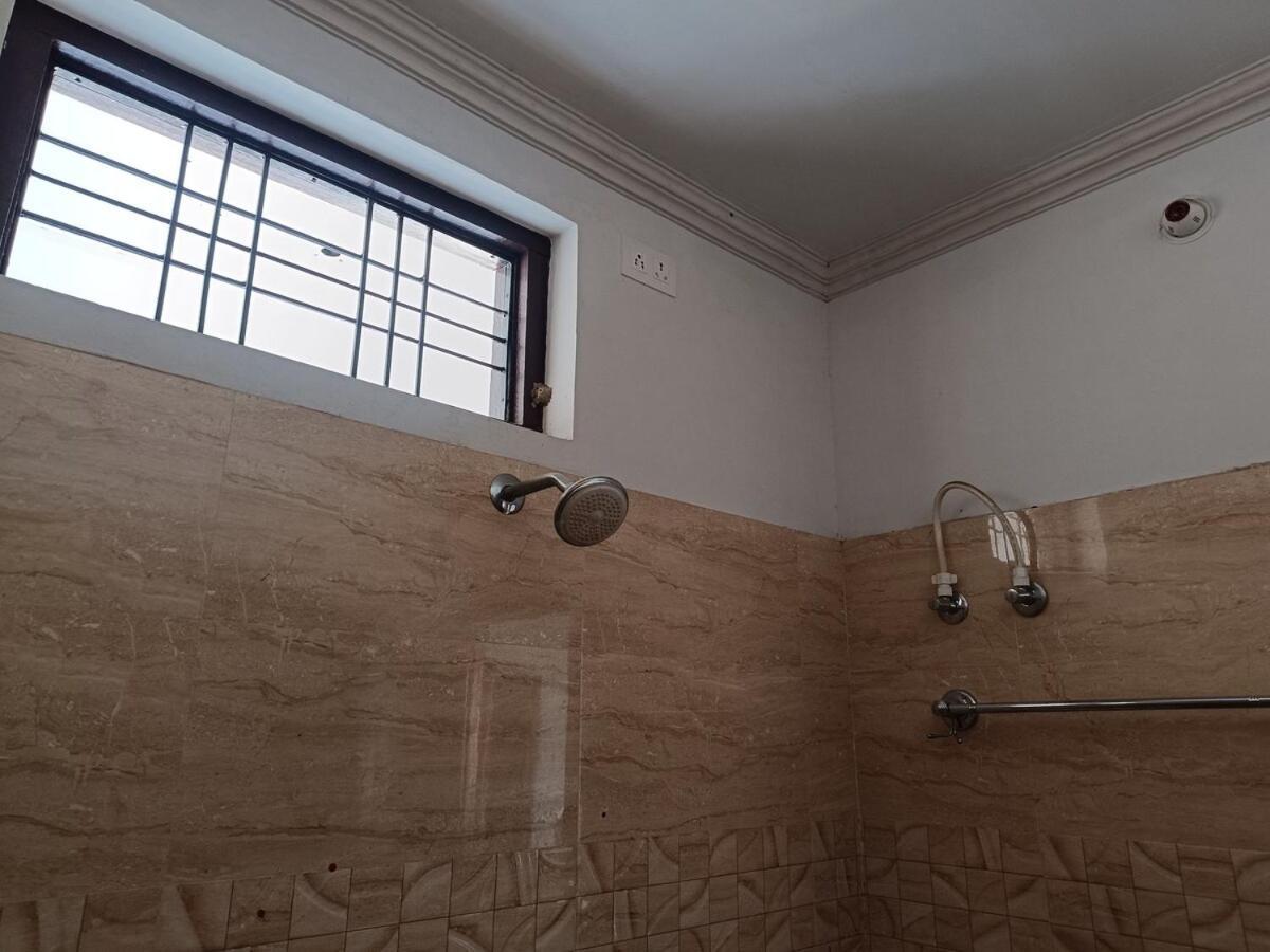Krishna 3bhk Apartment *