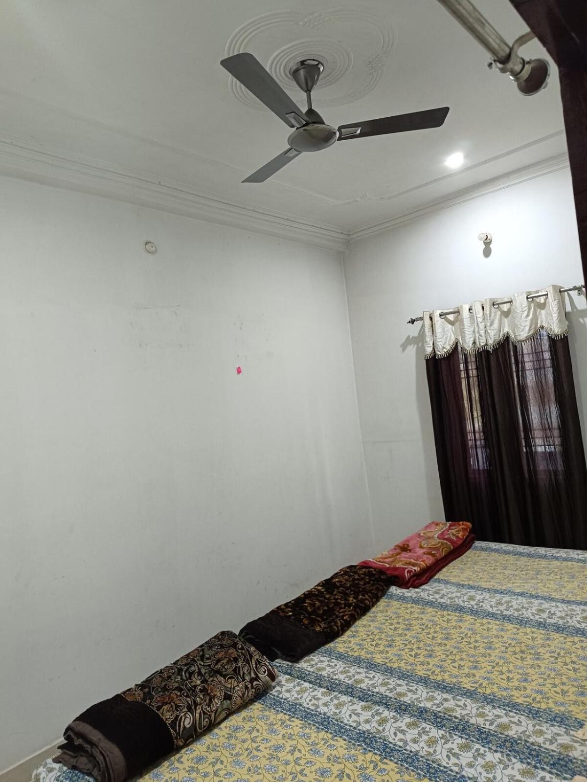 Krishna 3bhk * Varanasi