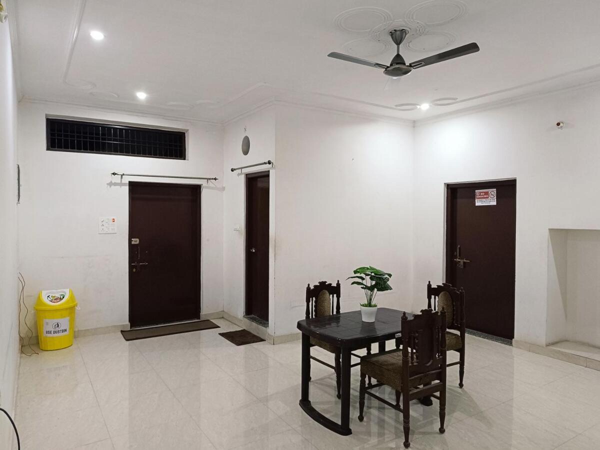 Krishna 3bhk Apartment *