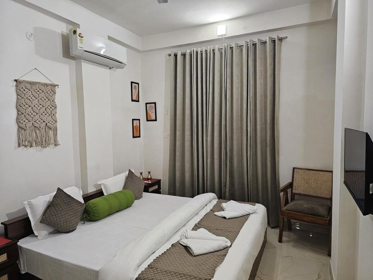 Apartment Ganga Ghat 2 Bhk With Kitchen Parking And Lift Varanasi