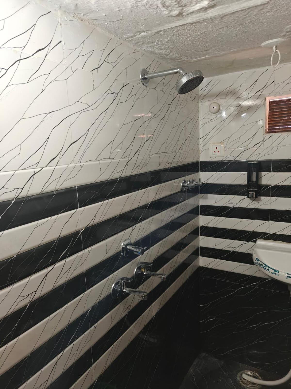 Aparajita Paying Guest house