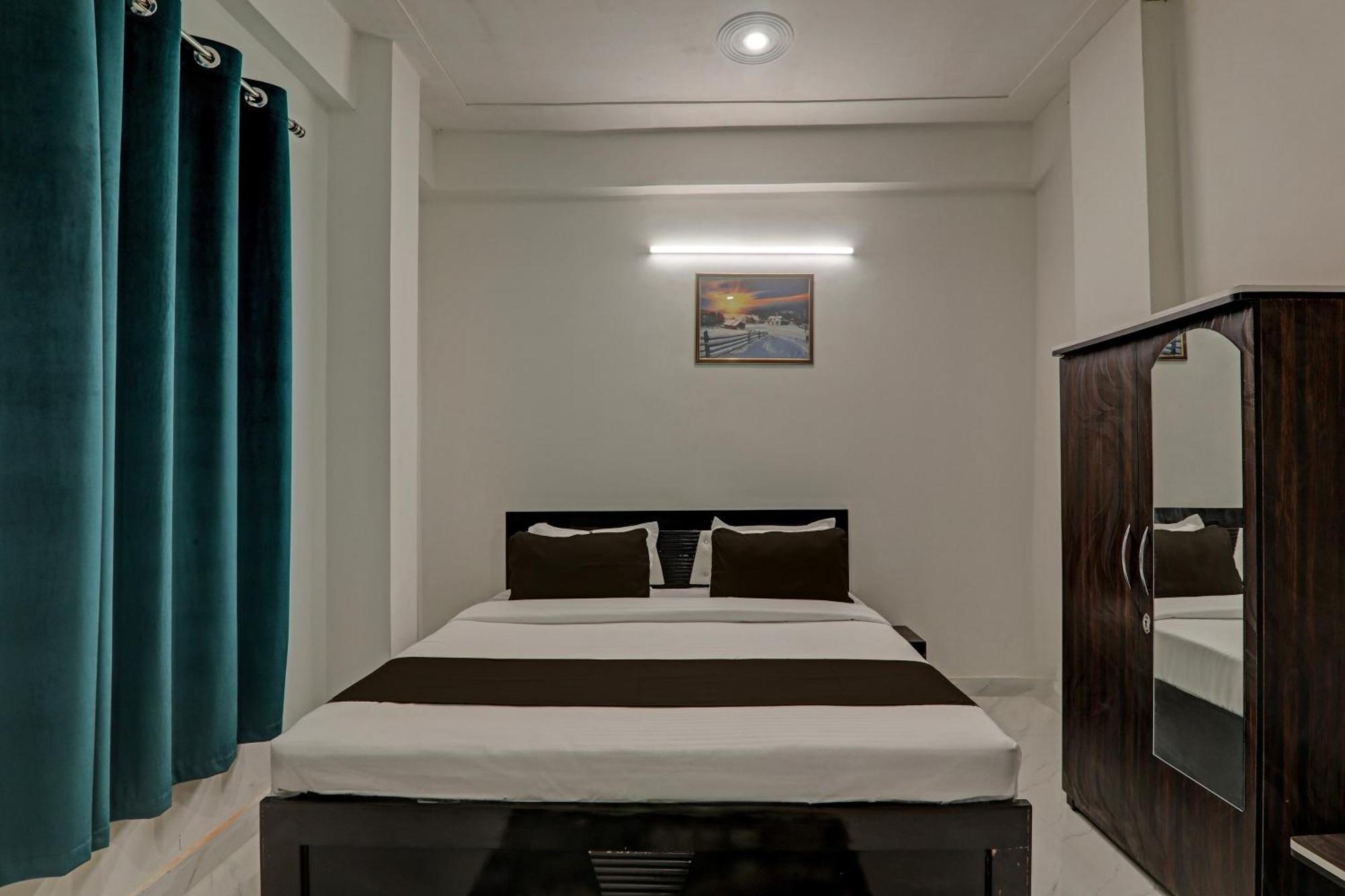 O Aanandwan Palace Hotel