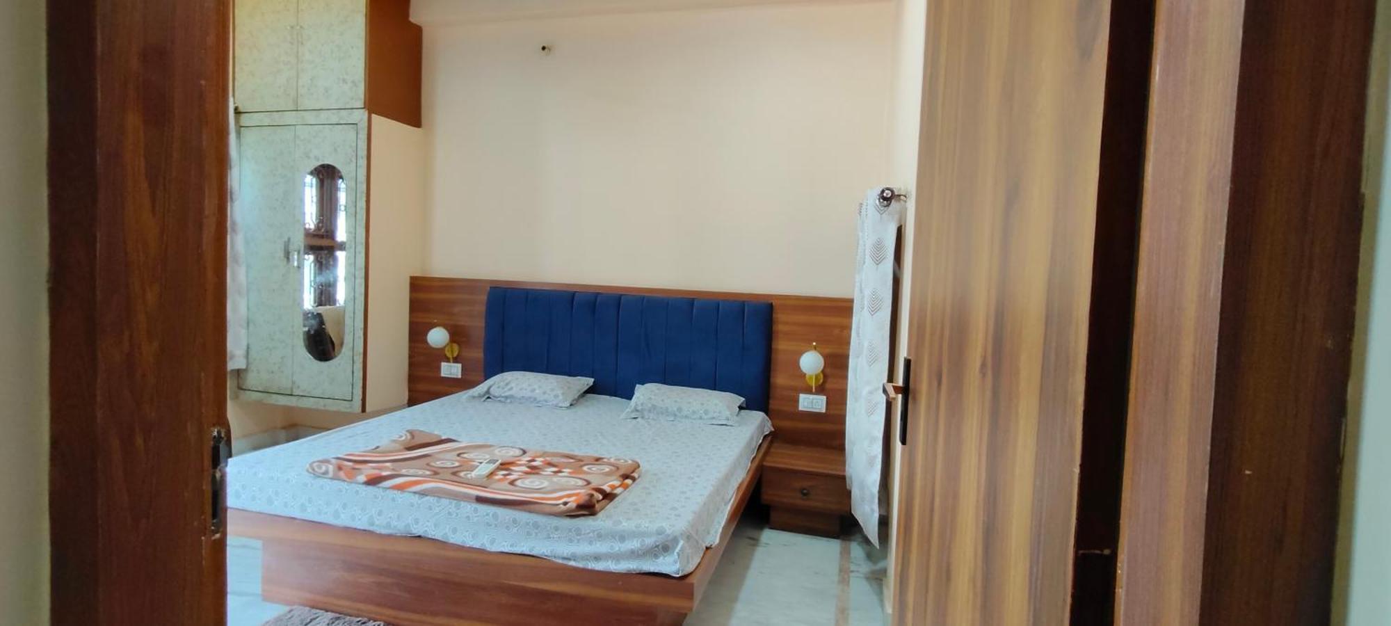 Kashivas - Spacious 2bhk Near Assi Ghat Apartment Varanasi