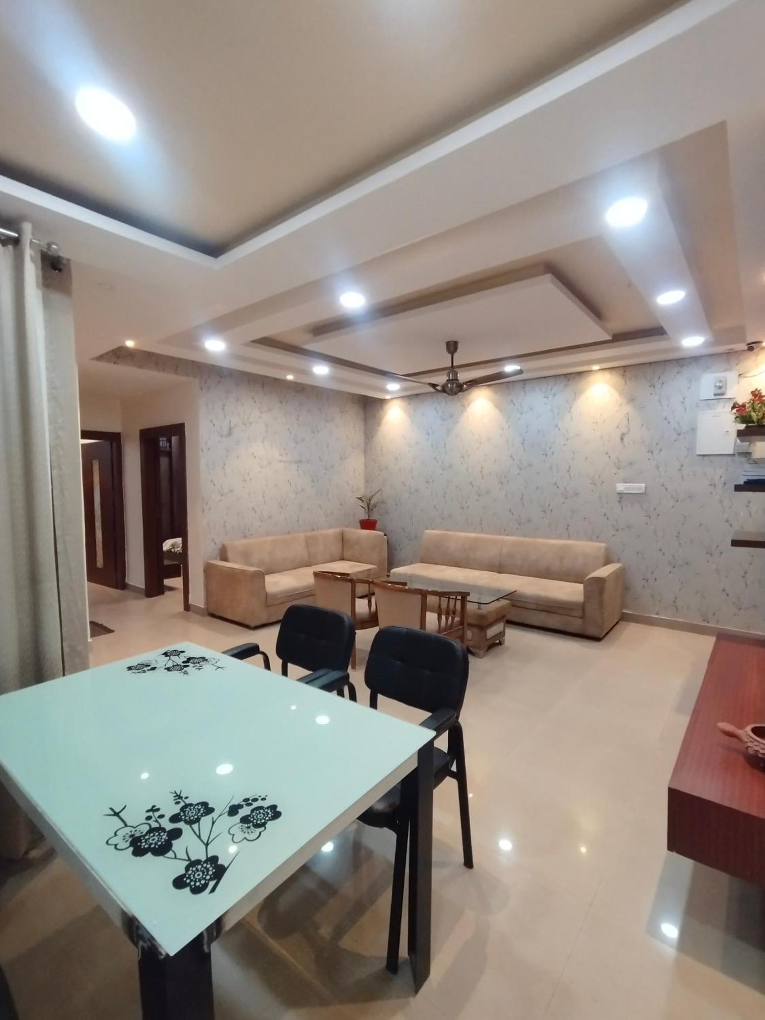2 Bhk Hah Luxury Varanasi