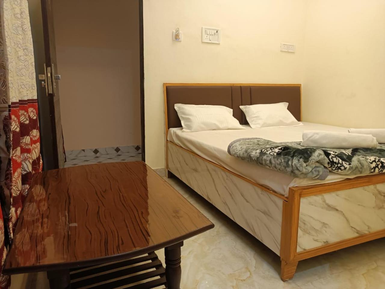 Guest house Sanskriti