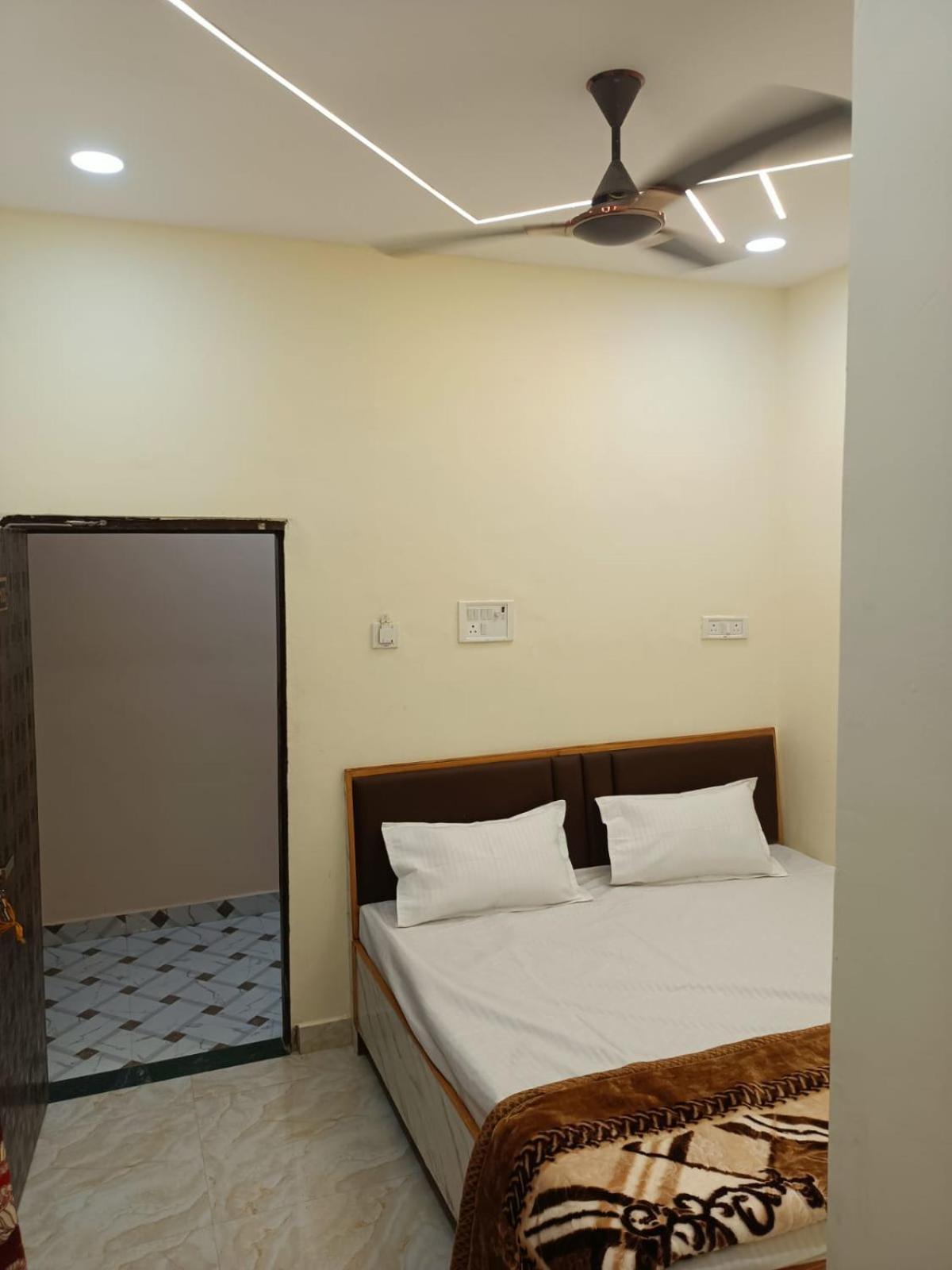 Sanskriti Guest house