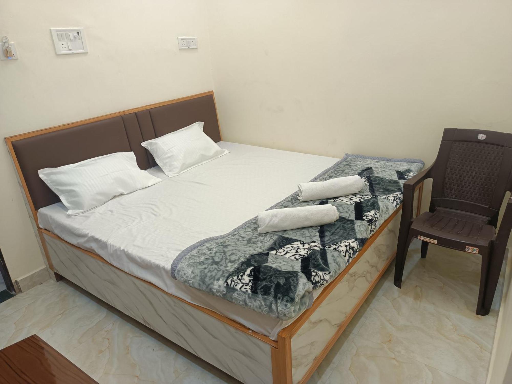 Sanskriti Guest house Varanasi