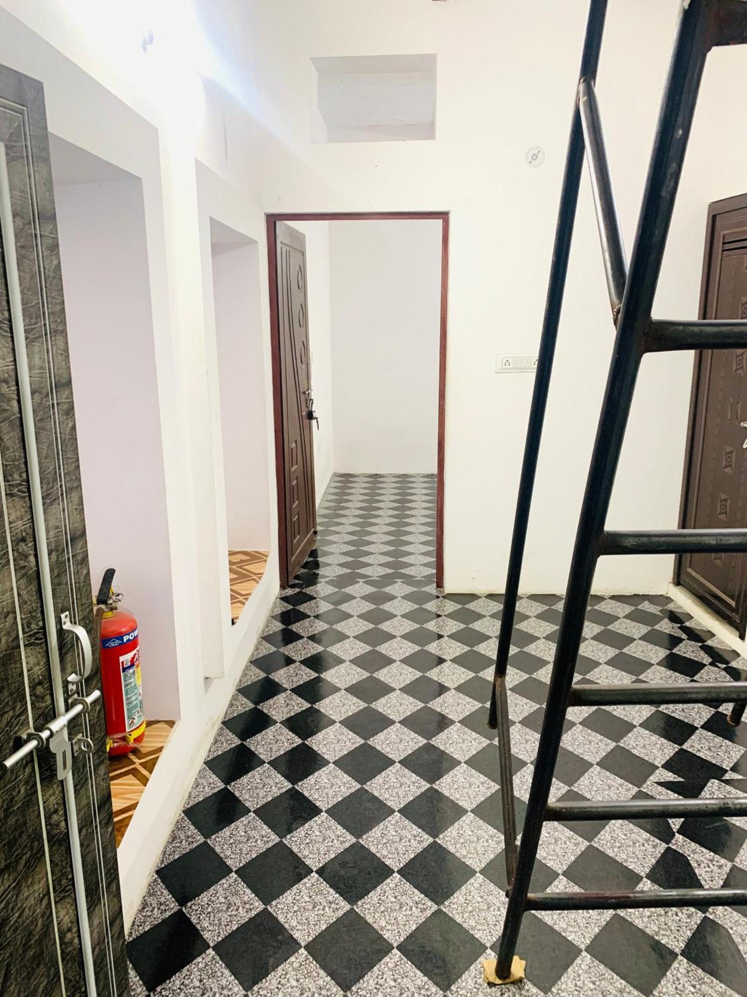 Krishna Homes Homestay
