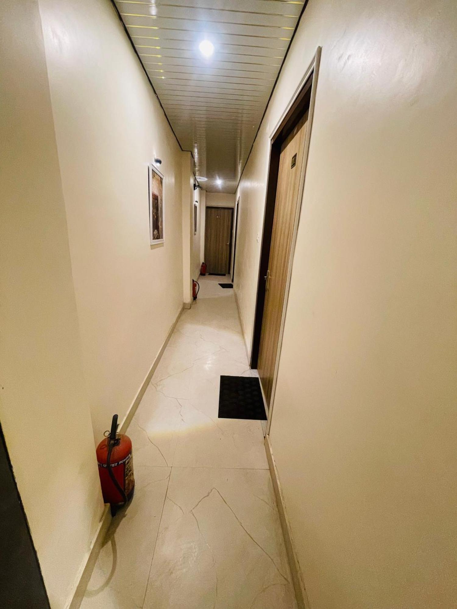 Hotel The Kashi 3*
