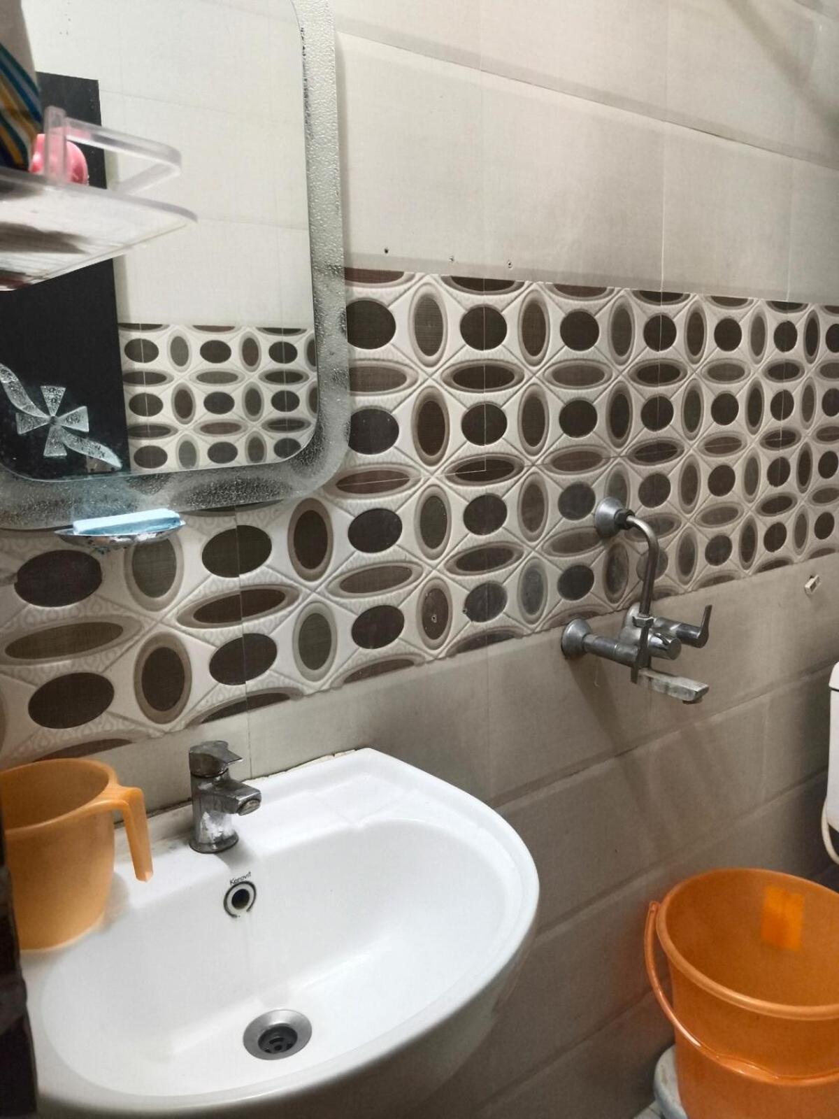 2 Bhk Luxury Flat Apartment *
