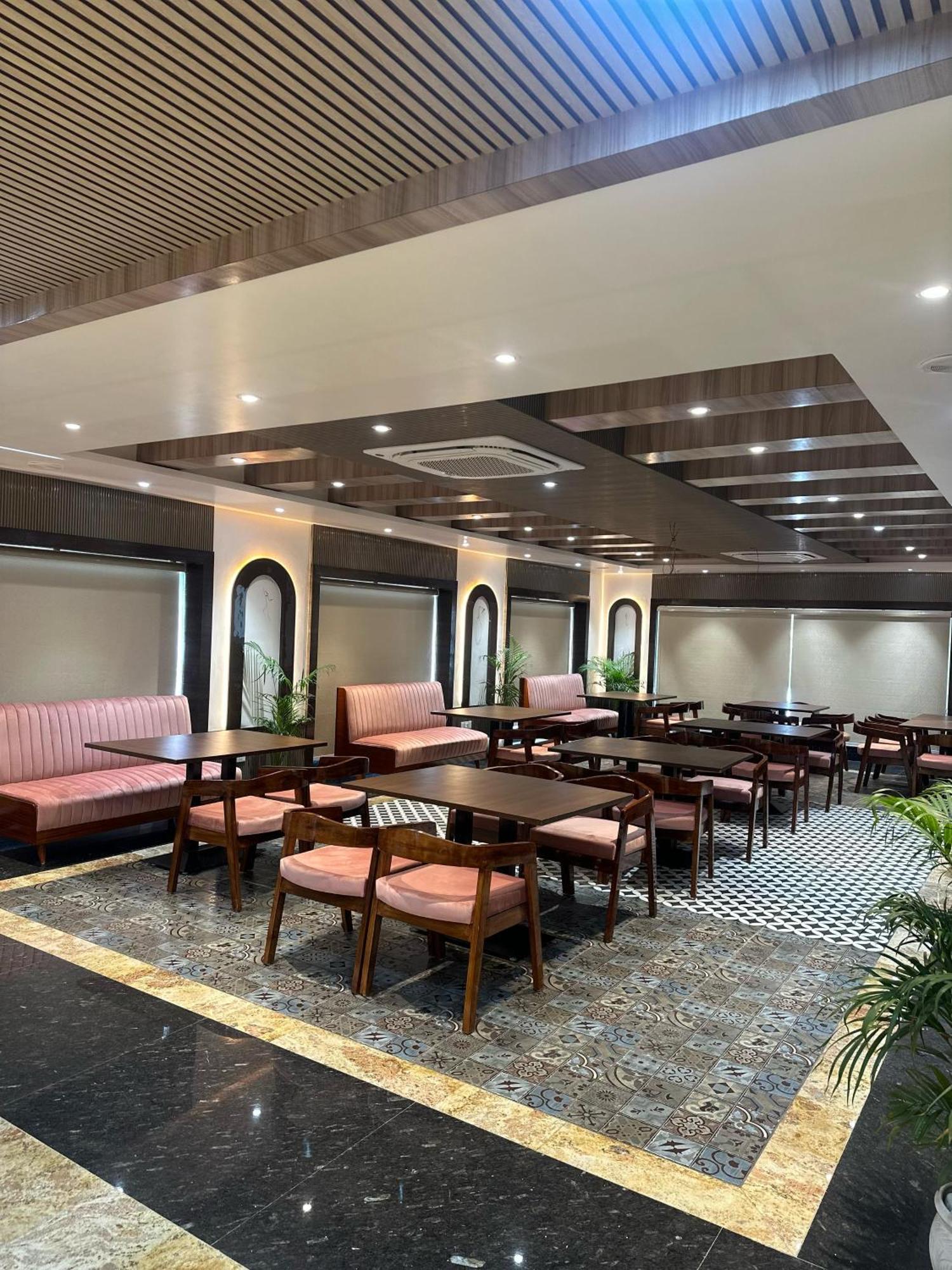 Sainik Grand Hotel