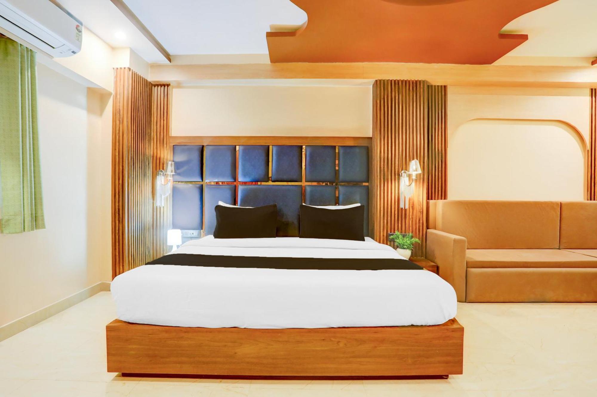 O Shivay Palace 3*