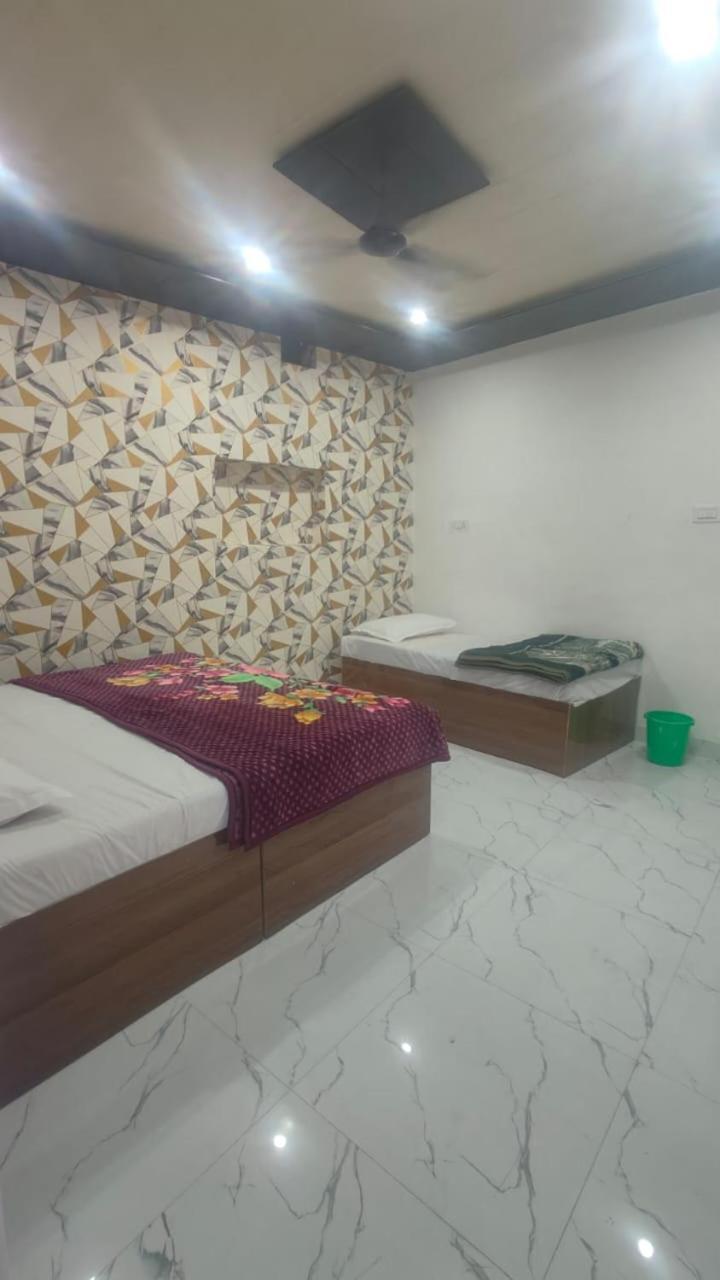 Guest house Shree Ambey *