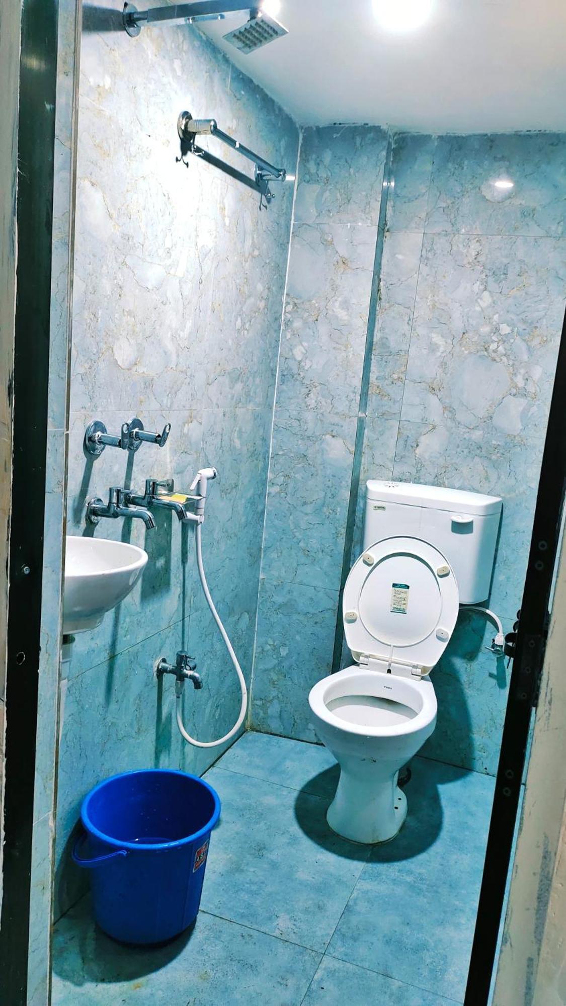Laxmi Hotel