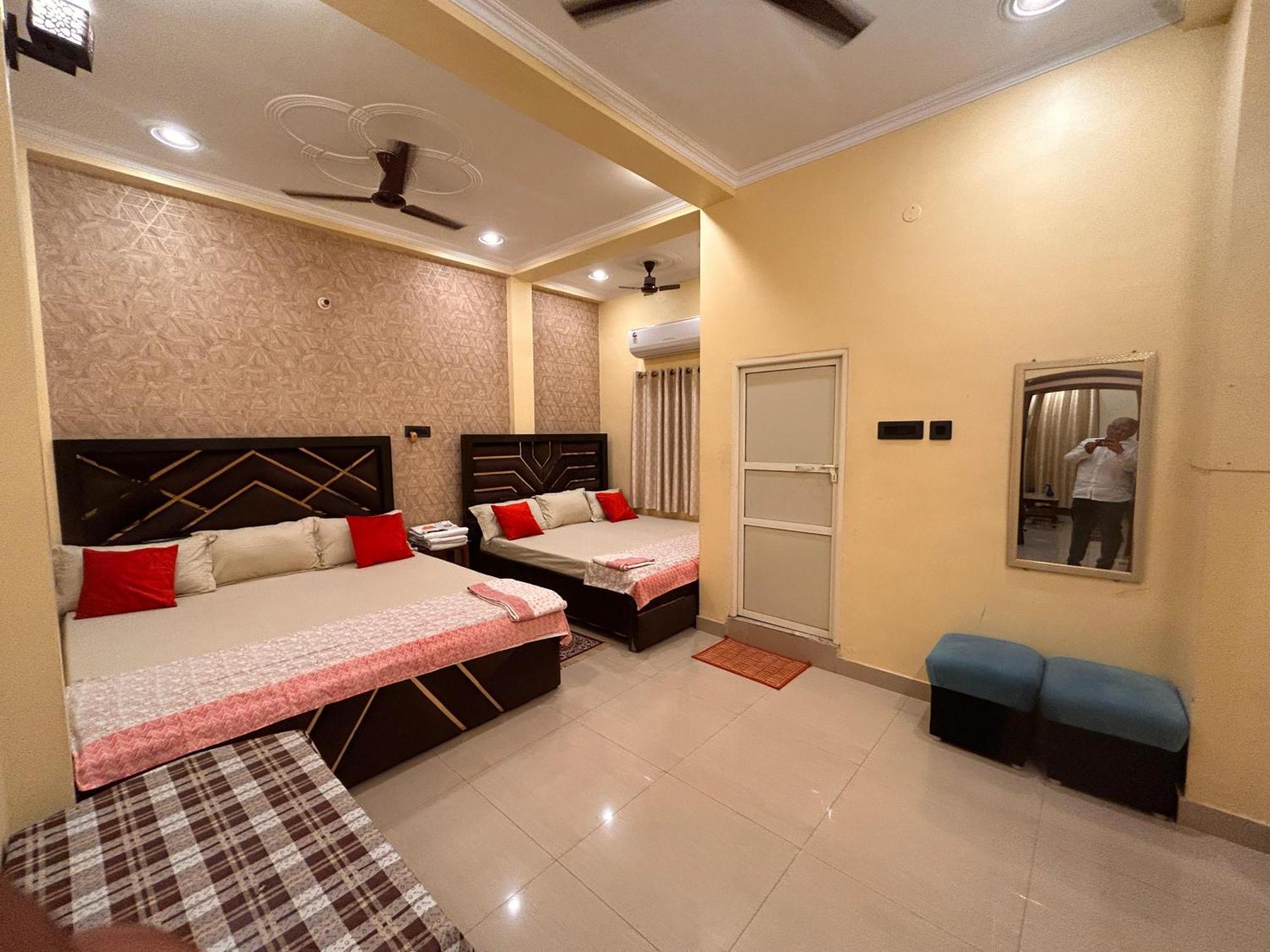 Hostel Temple Town Homes Assi Ghat *