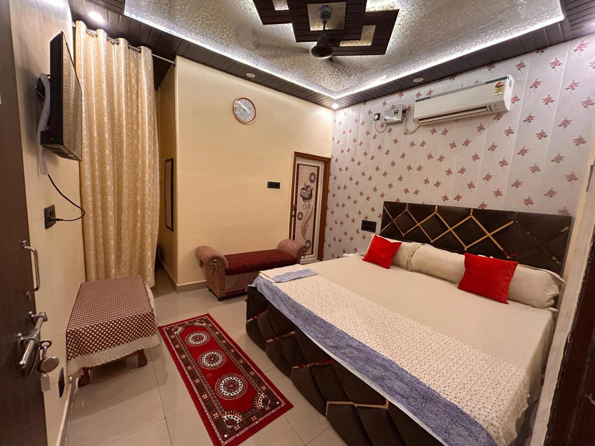 Hostel Temple Town Homes Assi Ghat Varanasi
