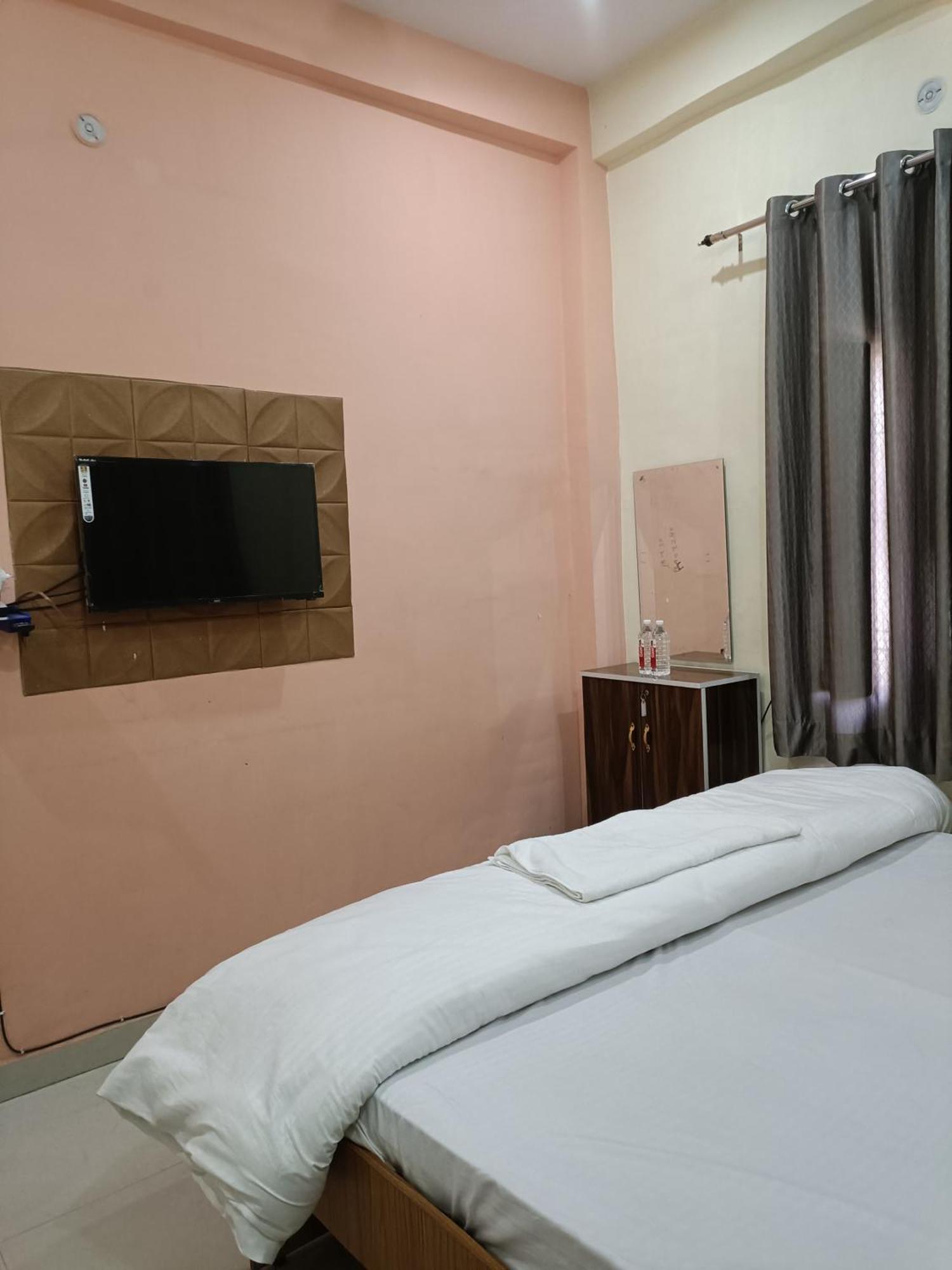 Kashi Darshan Guest house