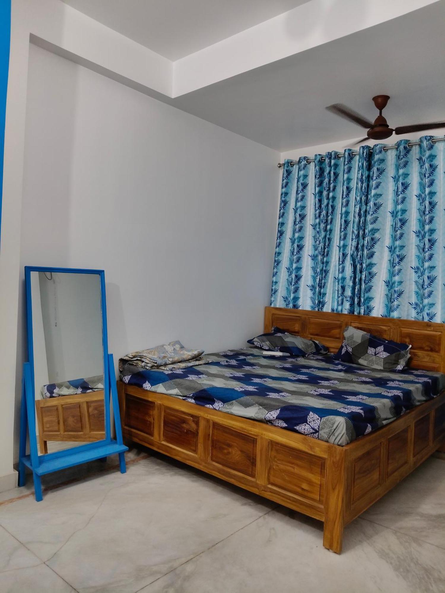 Apartment Kashivas - Spacious 2bhk Near Assi Ghat *