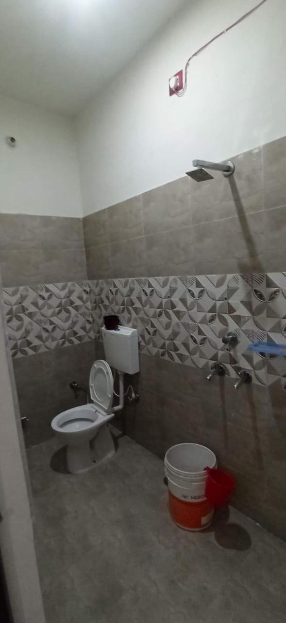 Srk Varanasi