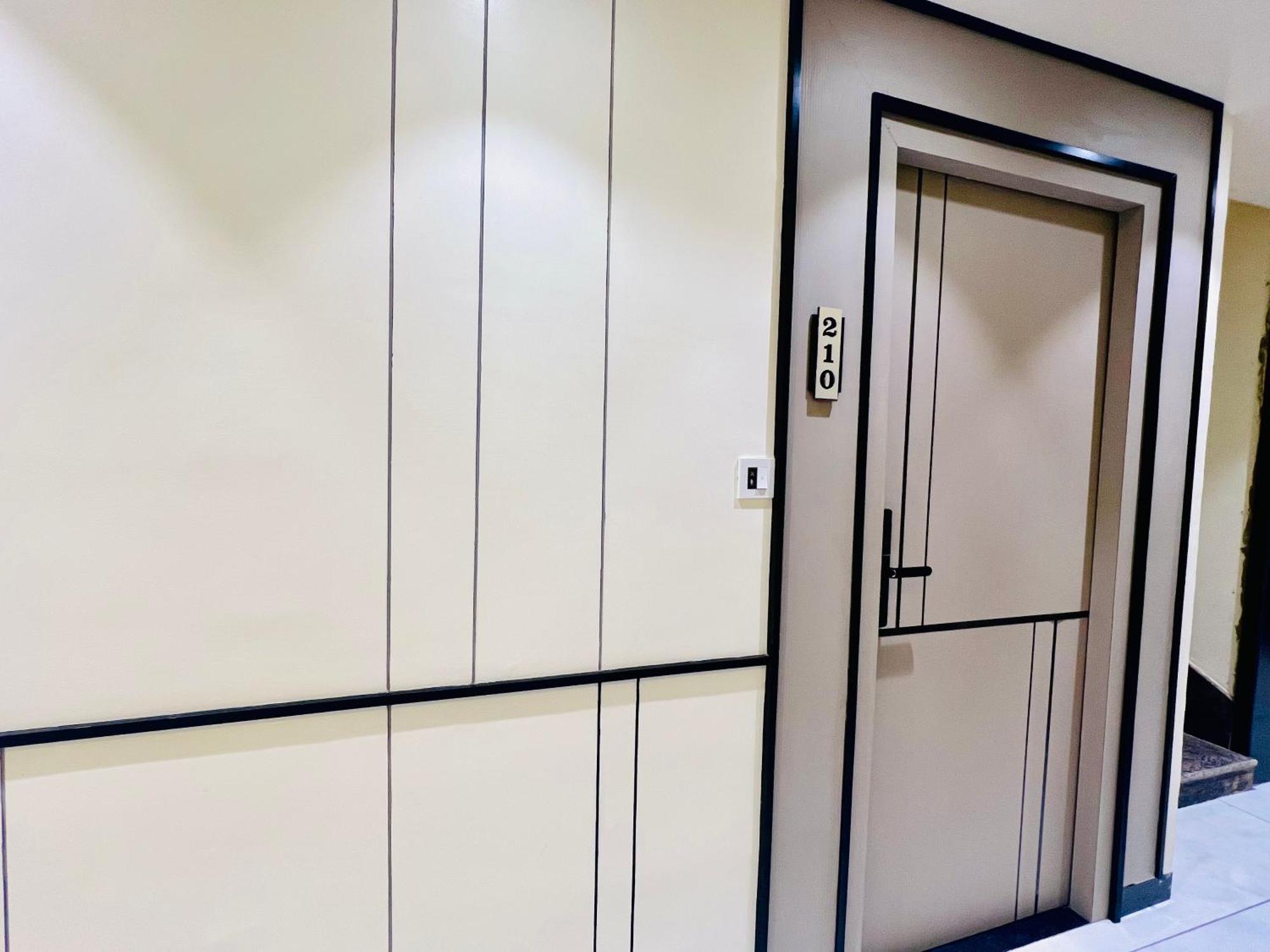 Hotel Jomotel Tmh