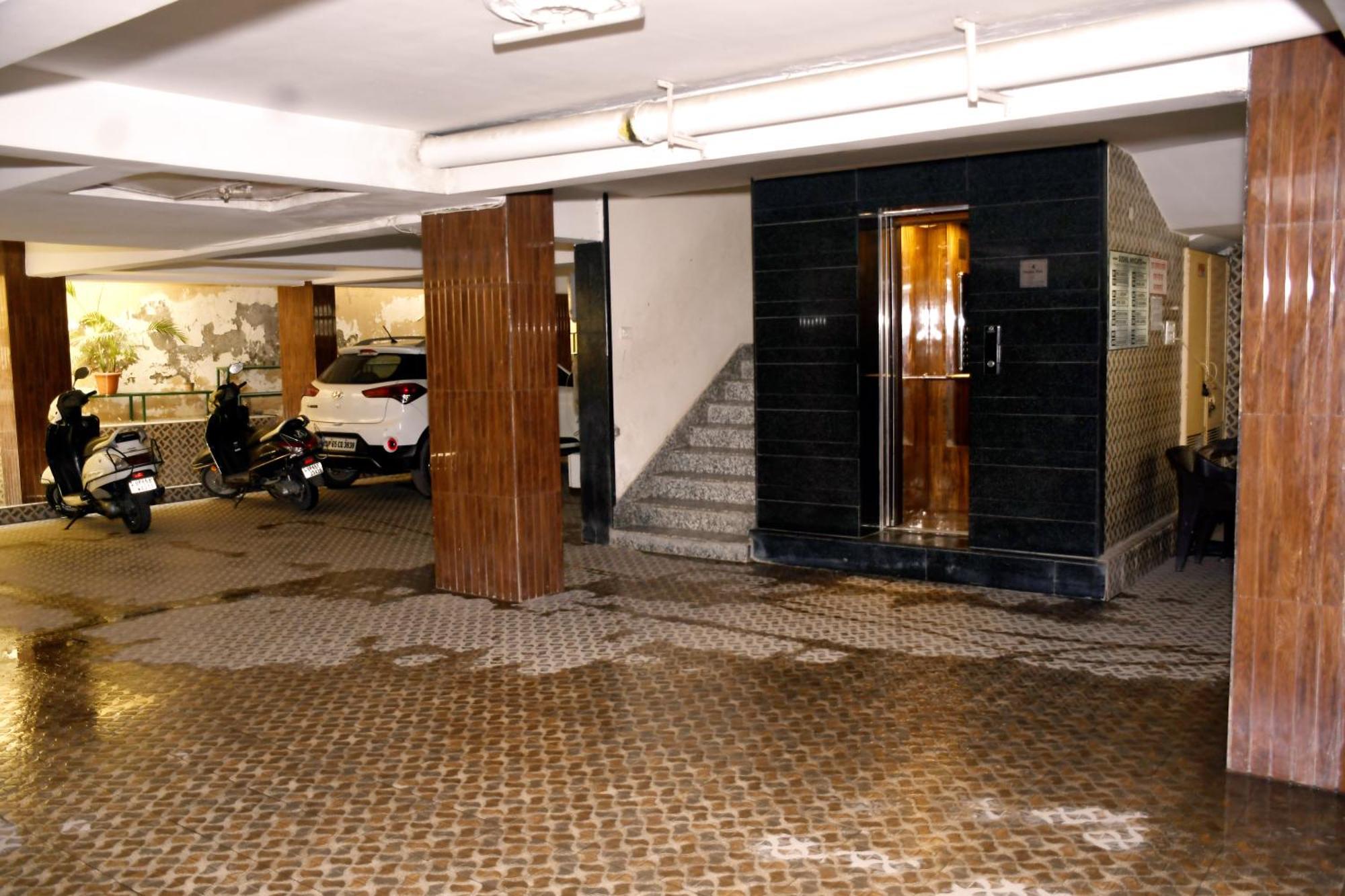 The Royale Retreat Varanasi