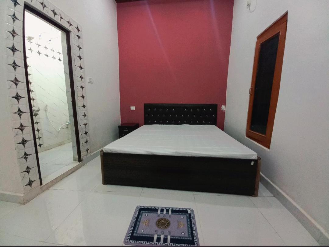 Guest house Raghukul Royal Varanasi
