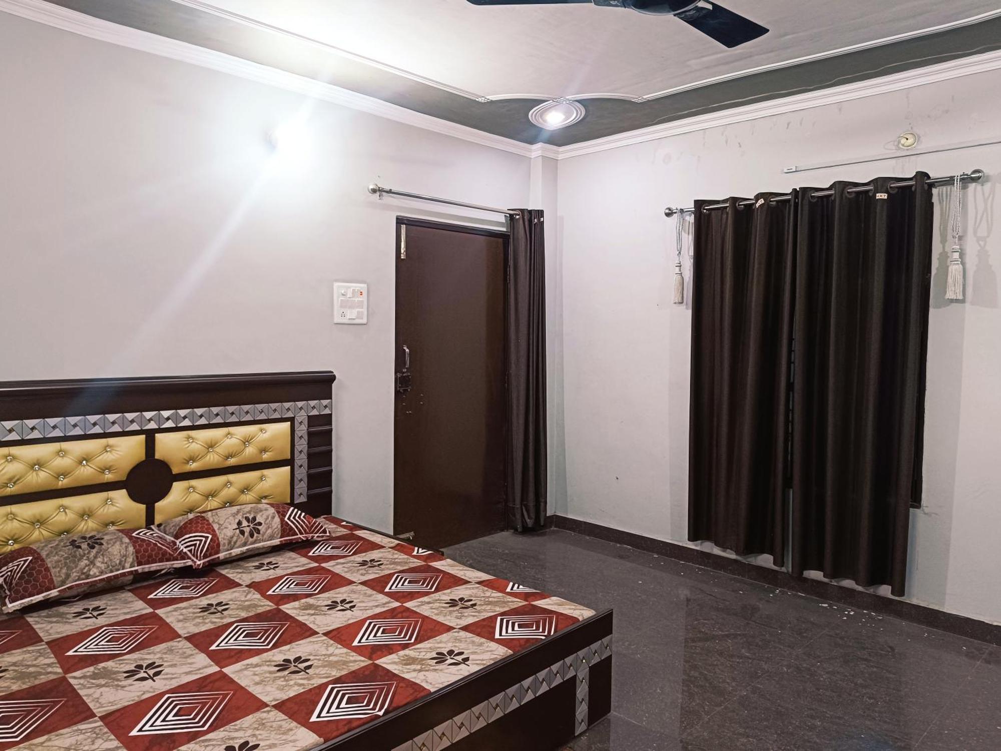 The Wings Kashi Roof Apartment