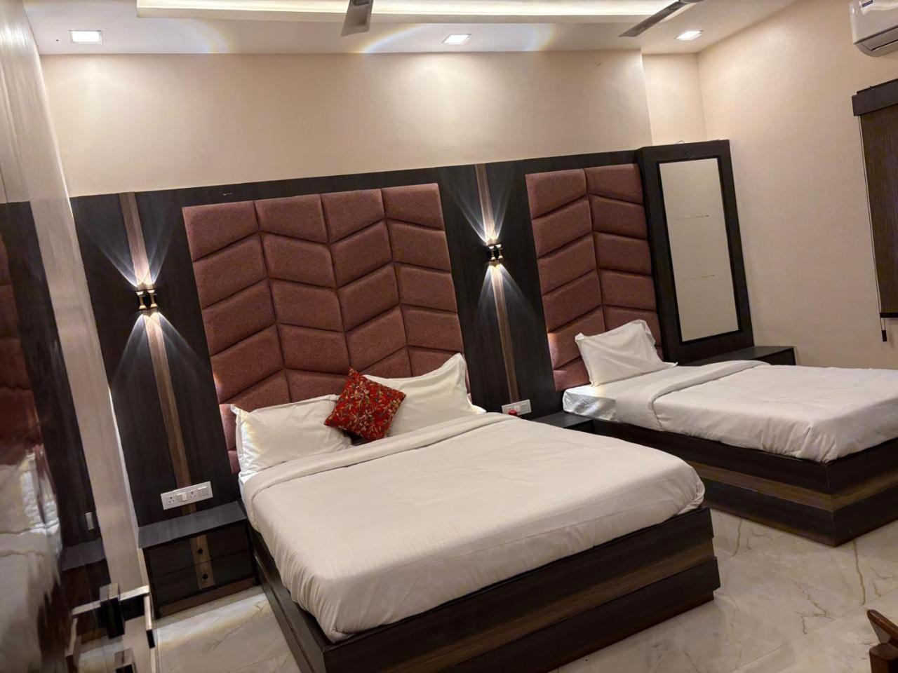 Dm Paying Guest house