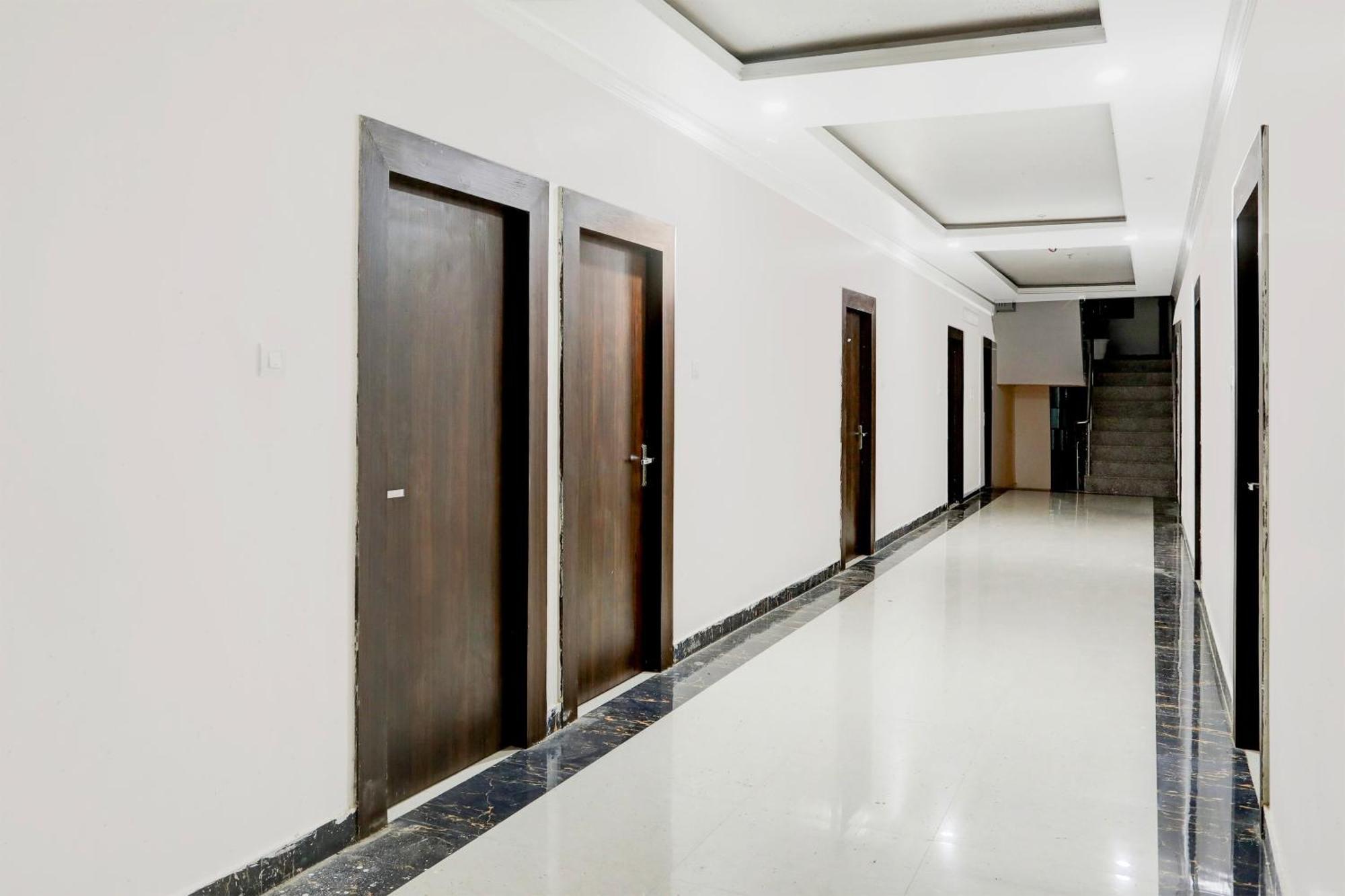 Hotel Super O Shiva Valley Varanasi