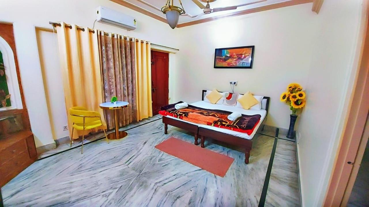 Villa Serene Stays At Varanasi - 5Bhk Luxury Villa Varanasi