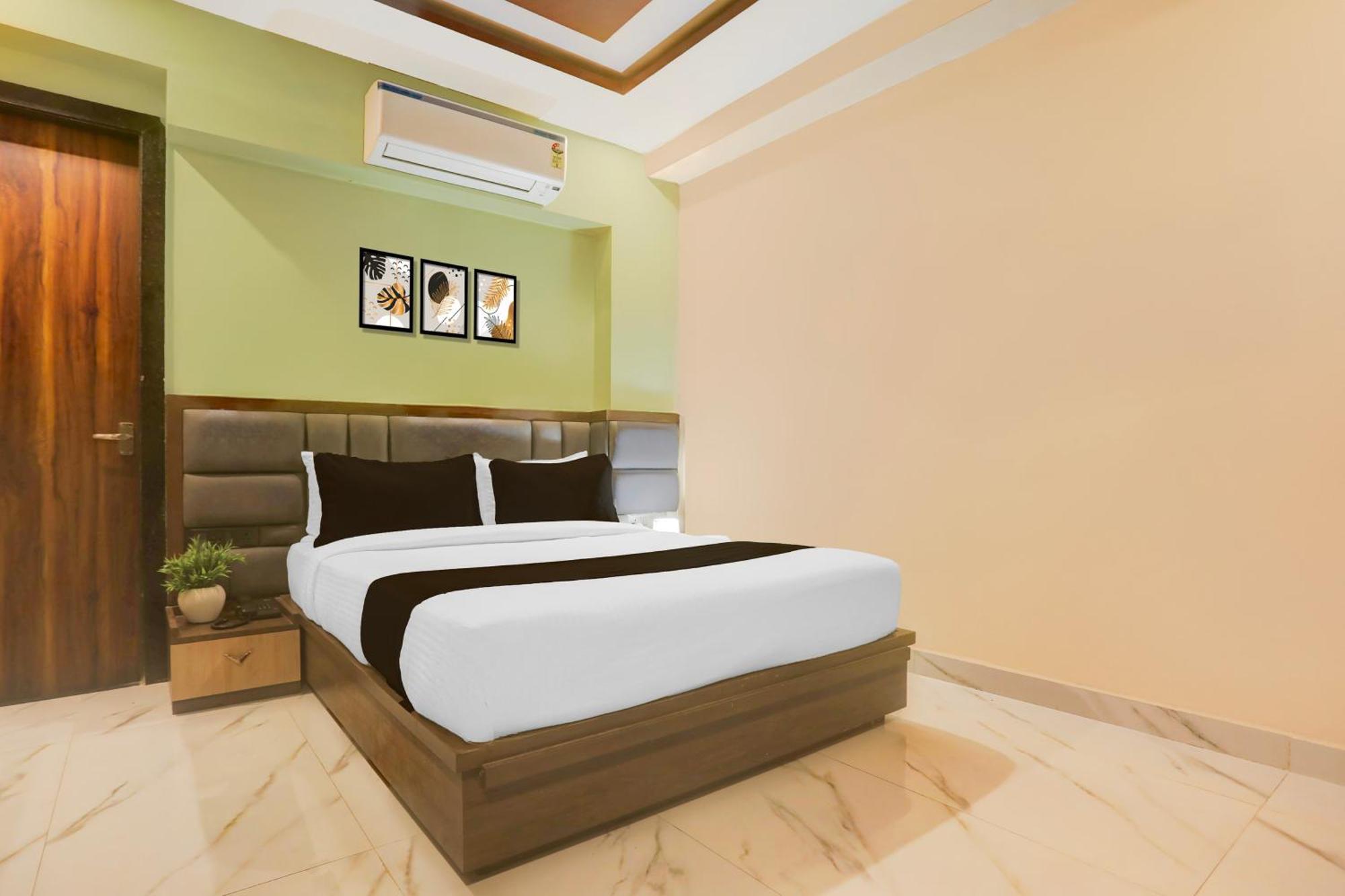Hotel O Shivay Palace