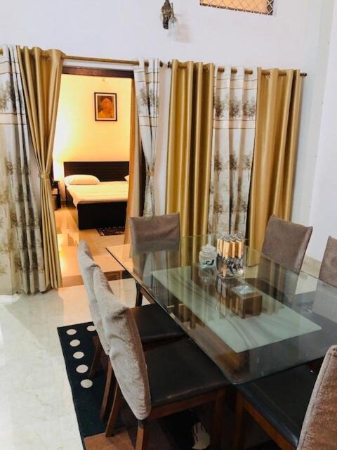 Tattva- 6bhk Apartment *