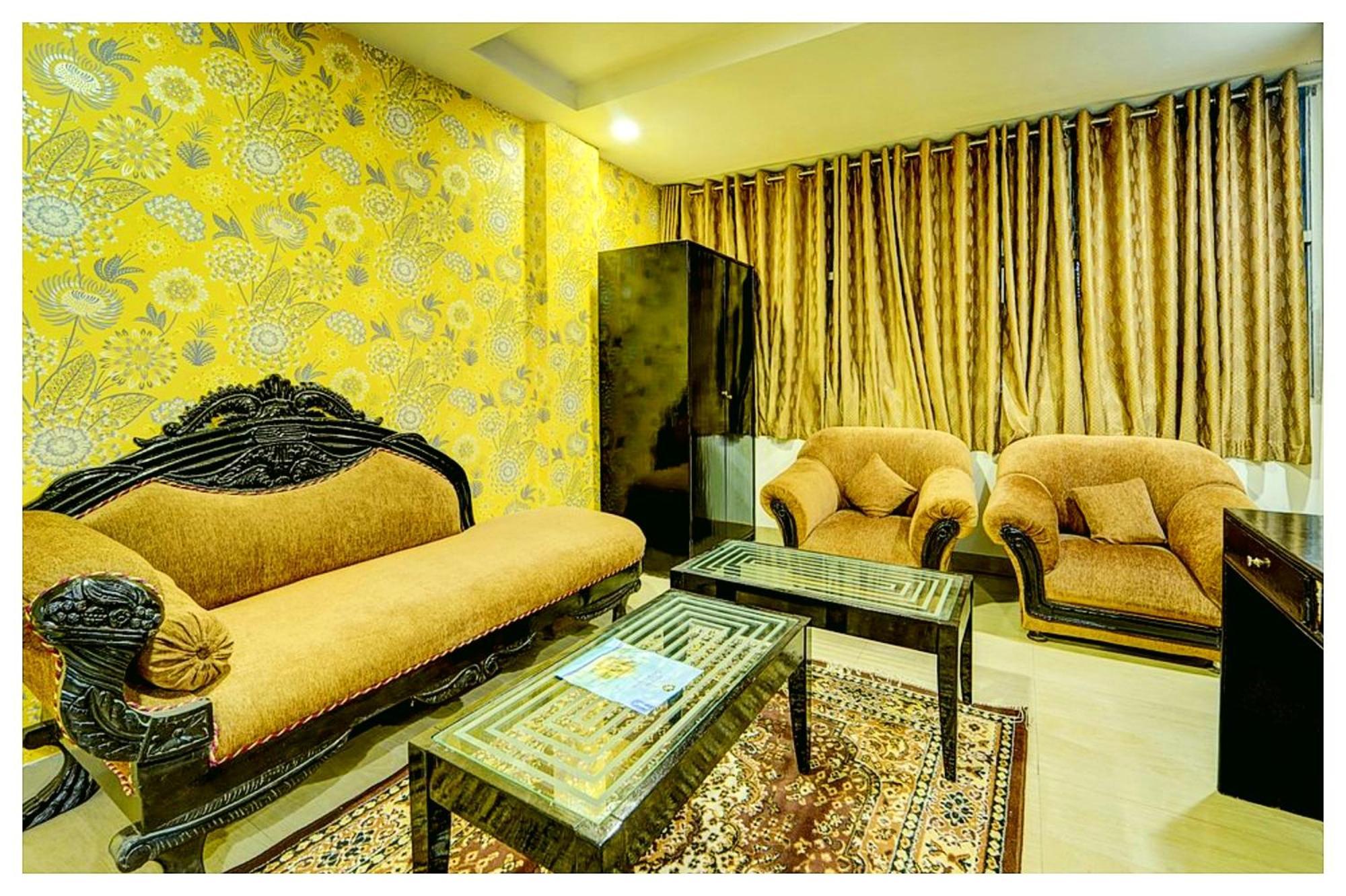 # Varuna Near Varuna River And Kashi Vishwanath Temple -restaurant & Parking Facilities Wifi Service - A Premium In Hotel *
