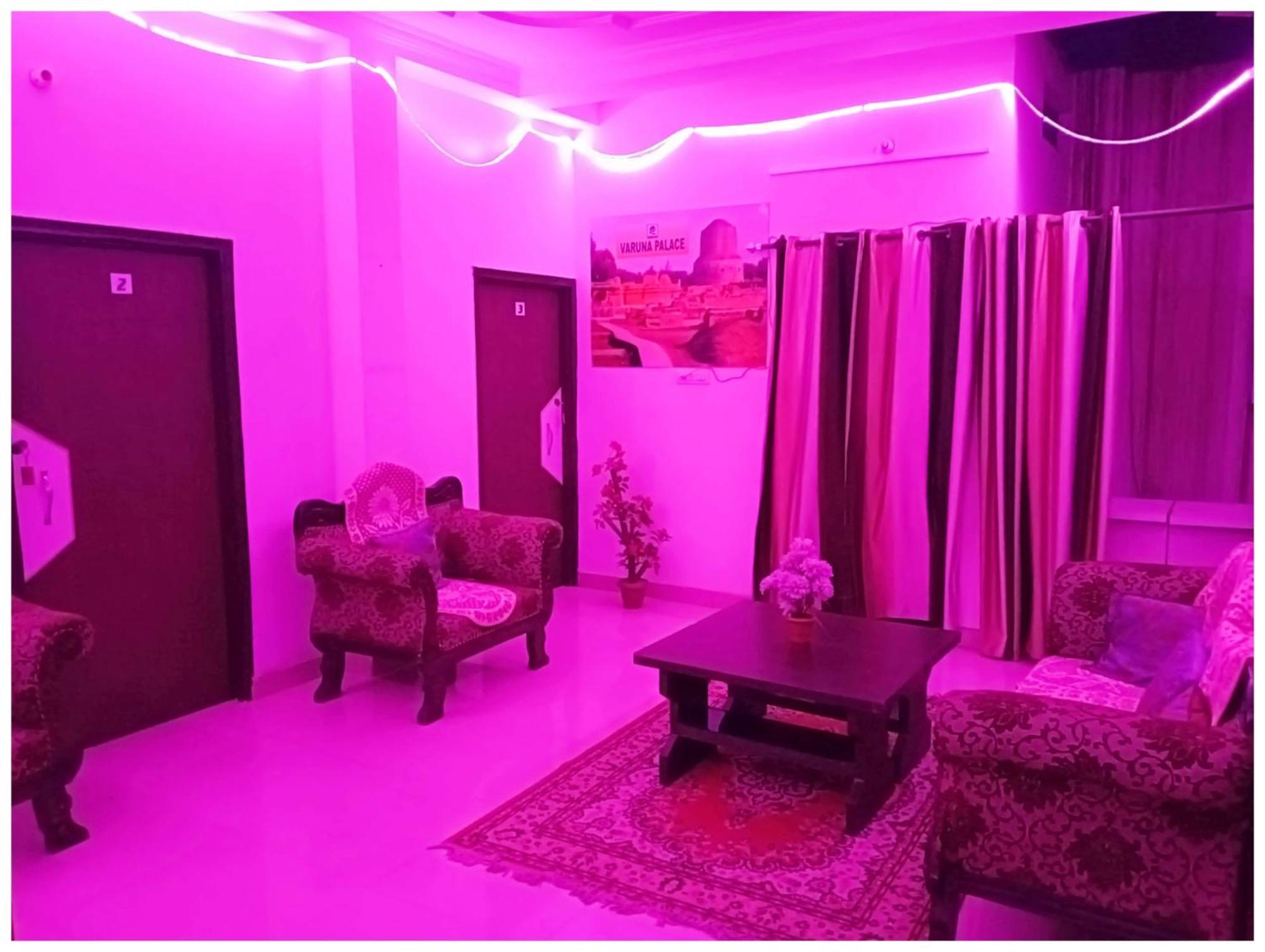 # Varuna Near Varuna River And Kashi Vishwanath Temple -restaurant & Parking Facilities Wifi Service - A Premium In