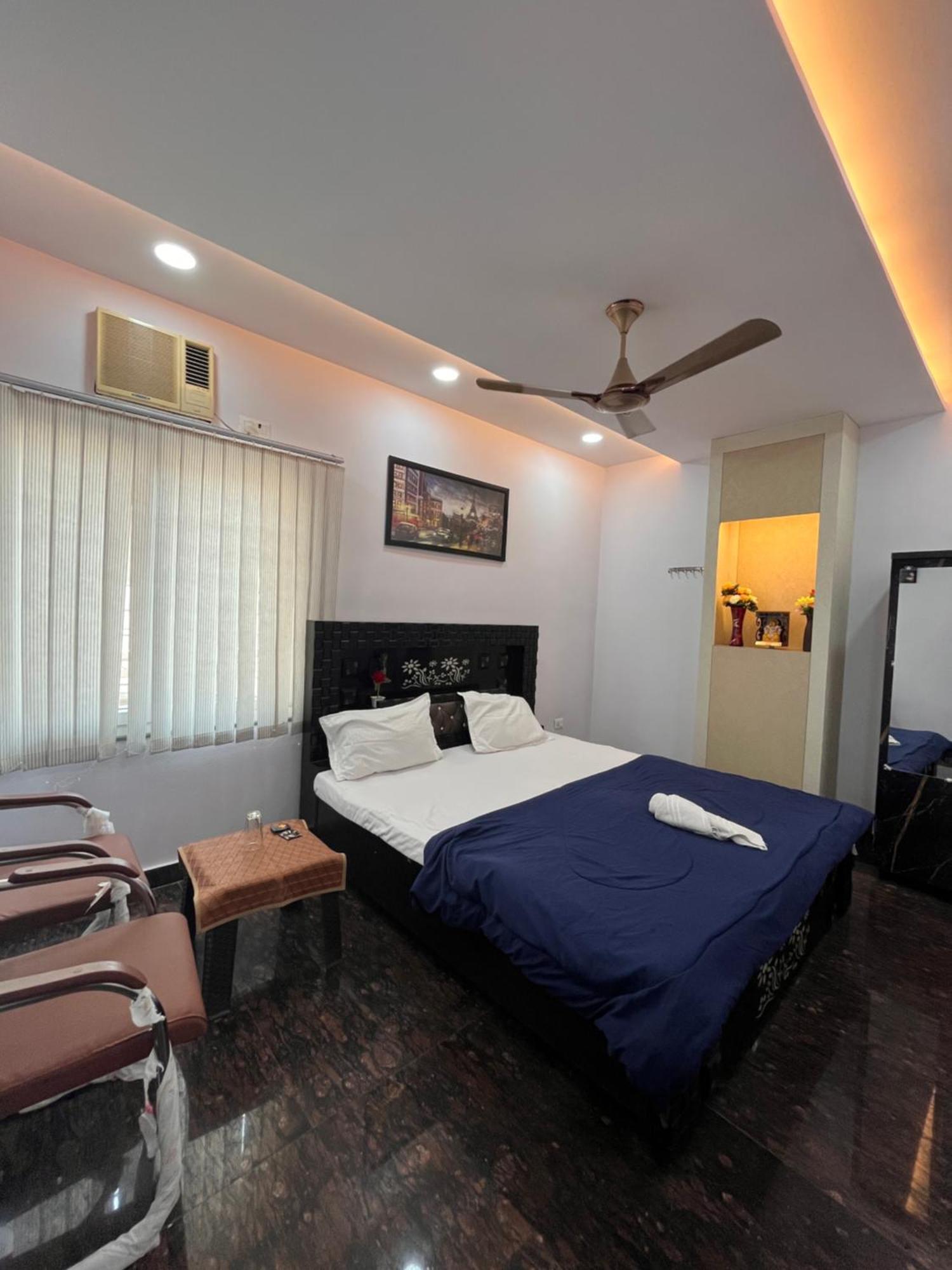 Daily Apartment Varanasi