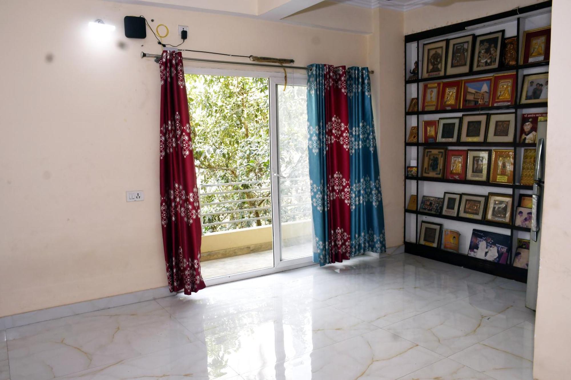 The Royale Retreat Apartment Varanasi