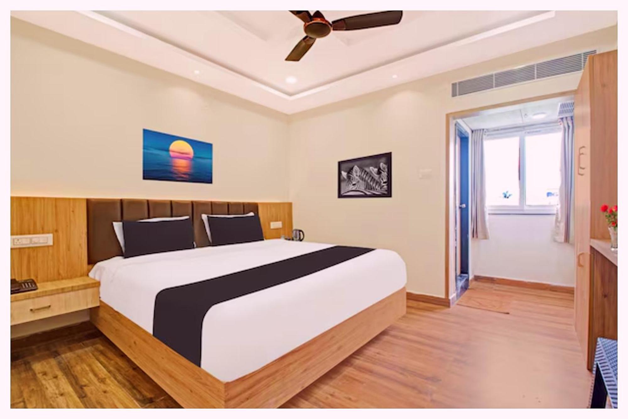 Hotel The Star Residency - Near Shree Aadi Vaibhav Temple #fully Air Conditioning #free Wi-fi #parking #room Service #best In