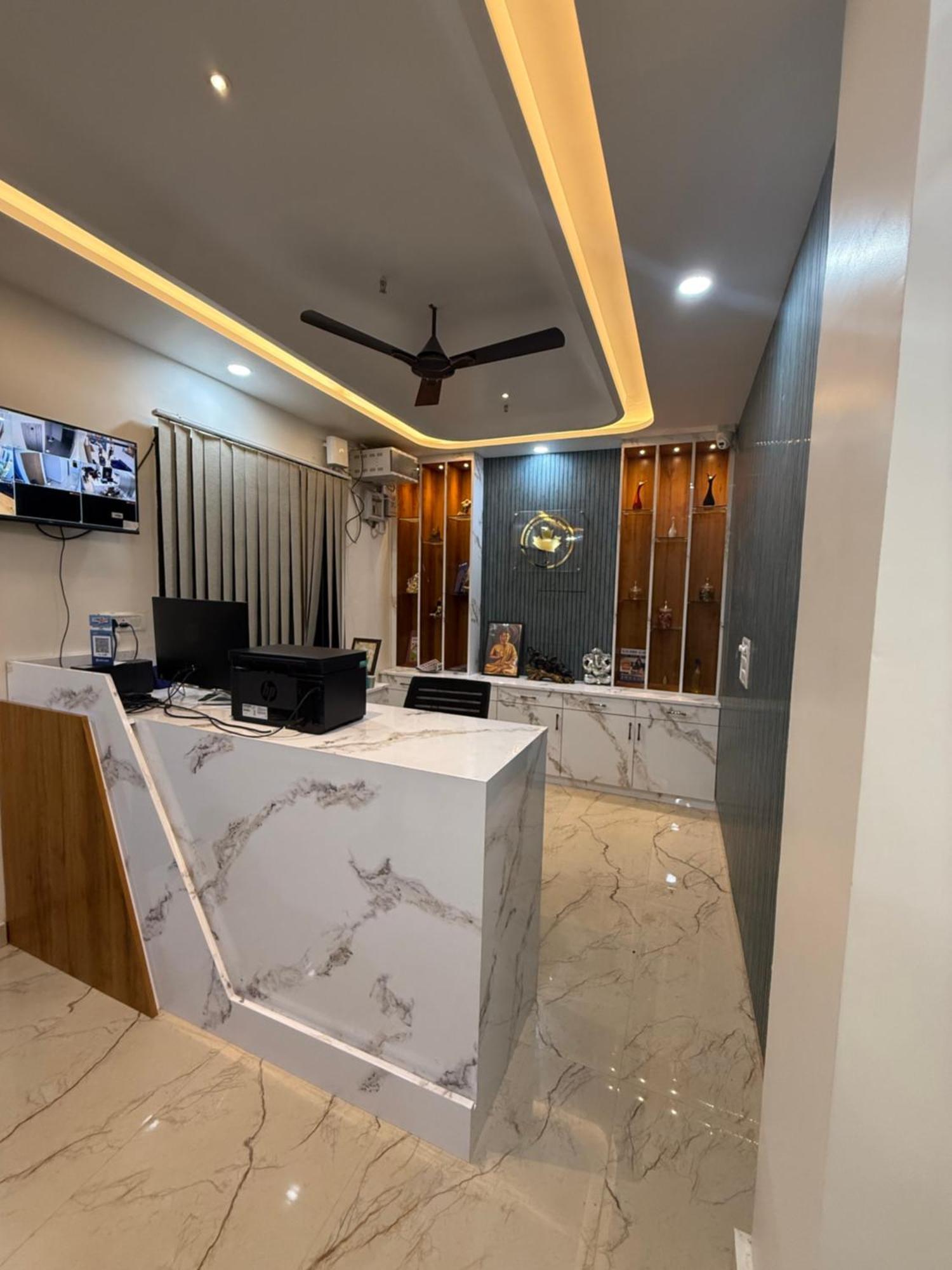 Hotel Kennedia International Hotal & Varanasi