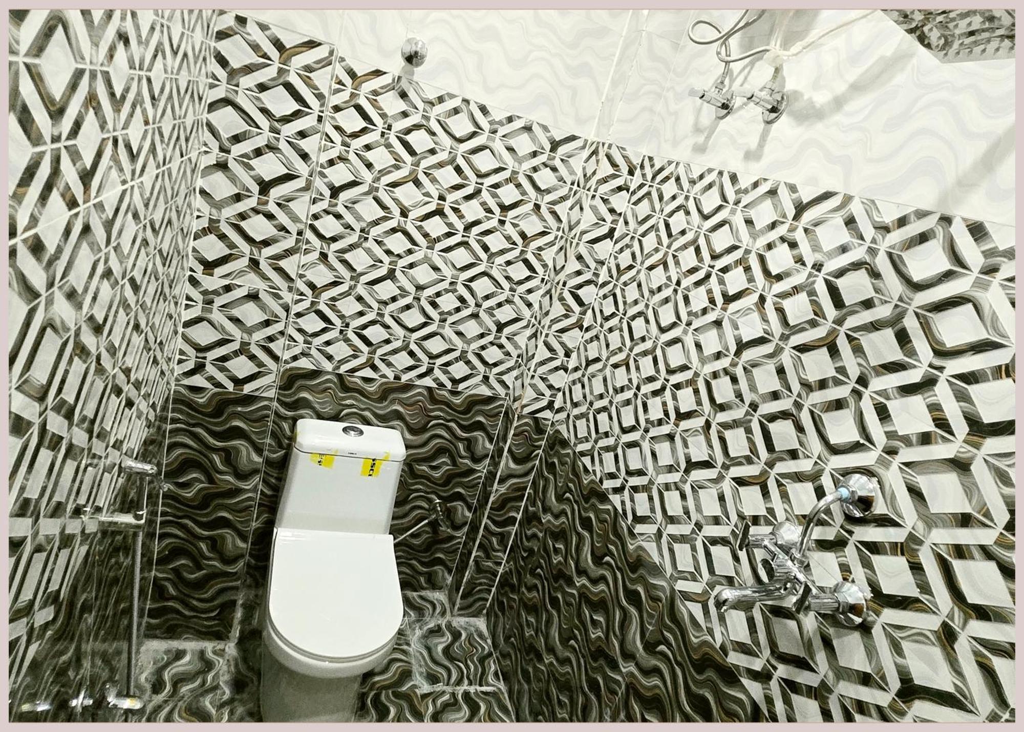 R-u-d-r-a - Palace Near Kashi Vishwanath Temple - Free Wifi - Parking & Restaurant - Rom Fully Air Conditioning - In 3* Varanasi