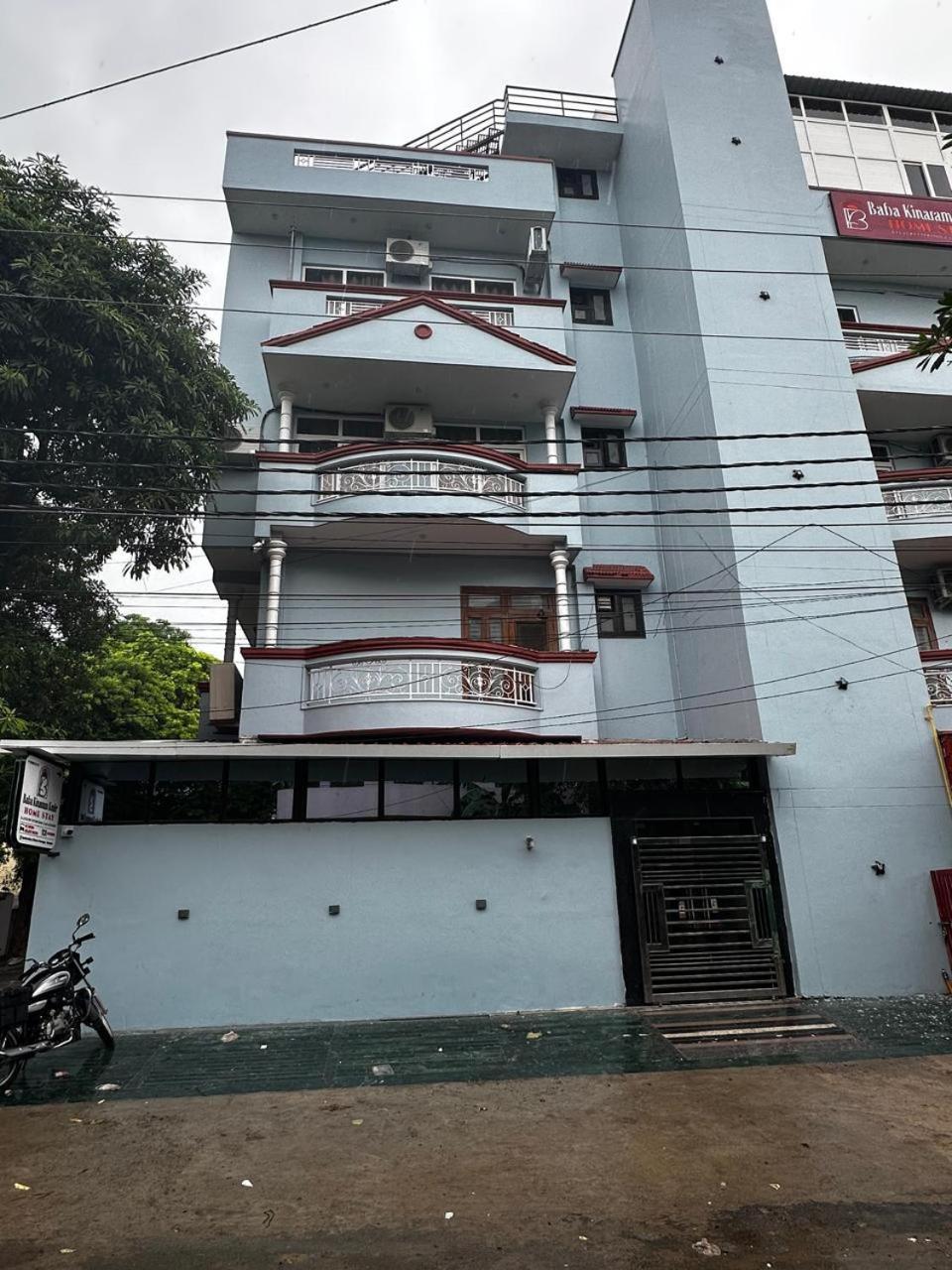 Baba Kinaram Kutir 3*