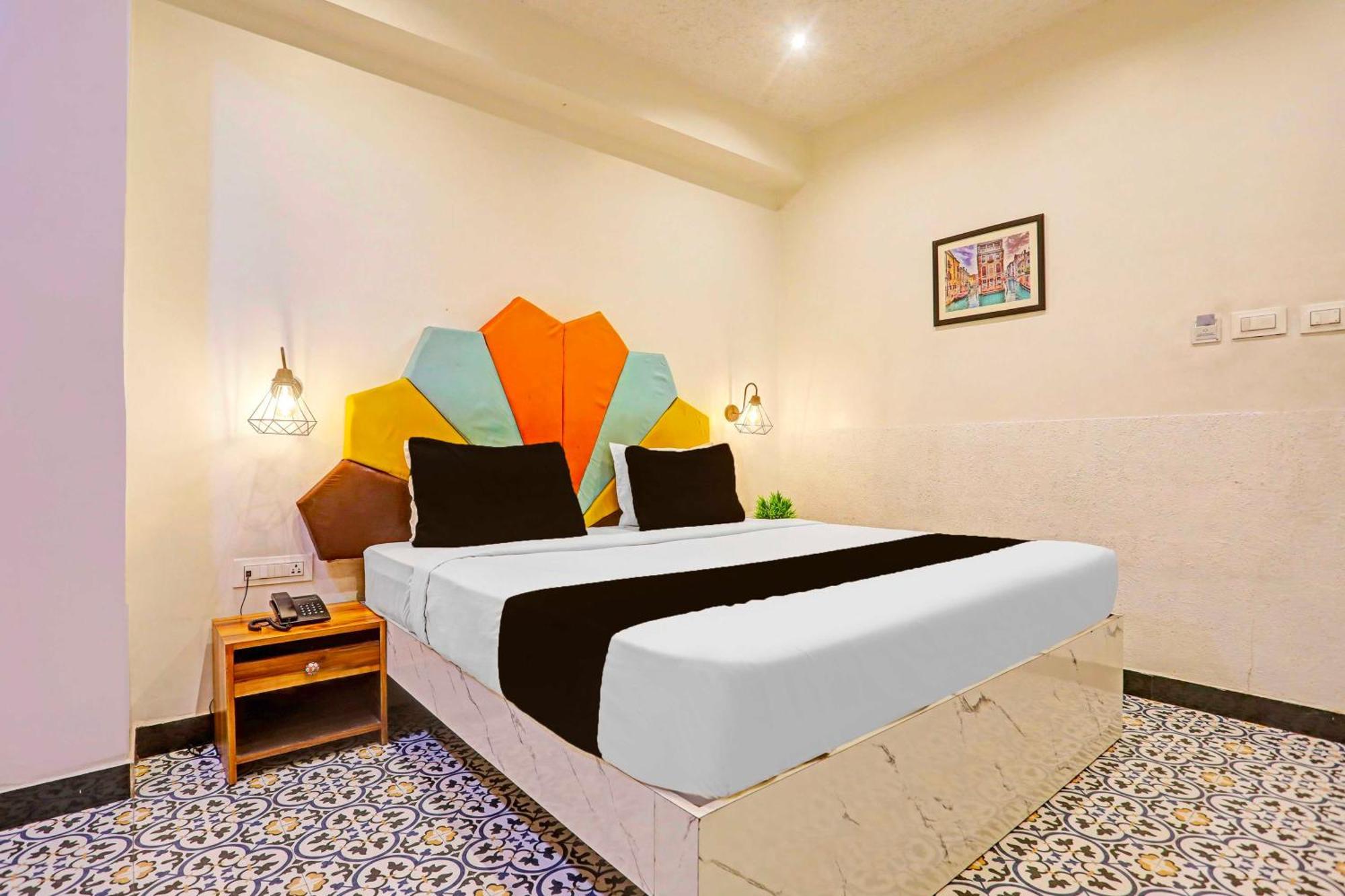 Townhouse Oak Cantonment Hotel Varanasi
