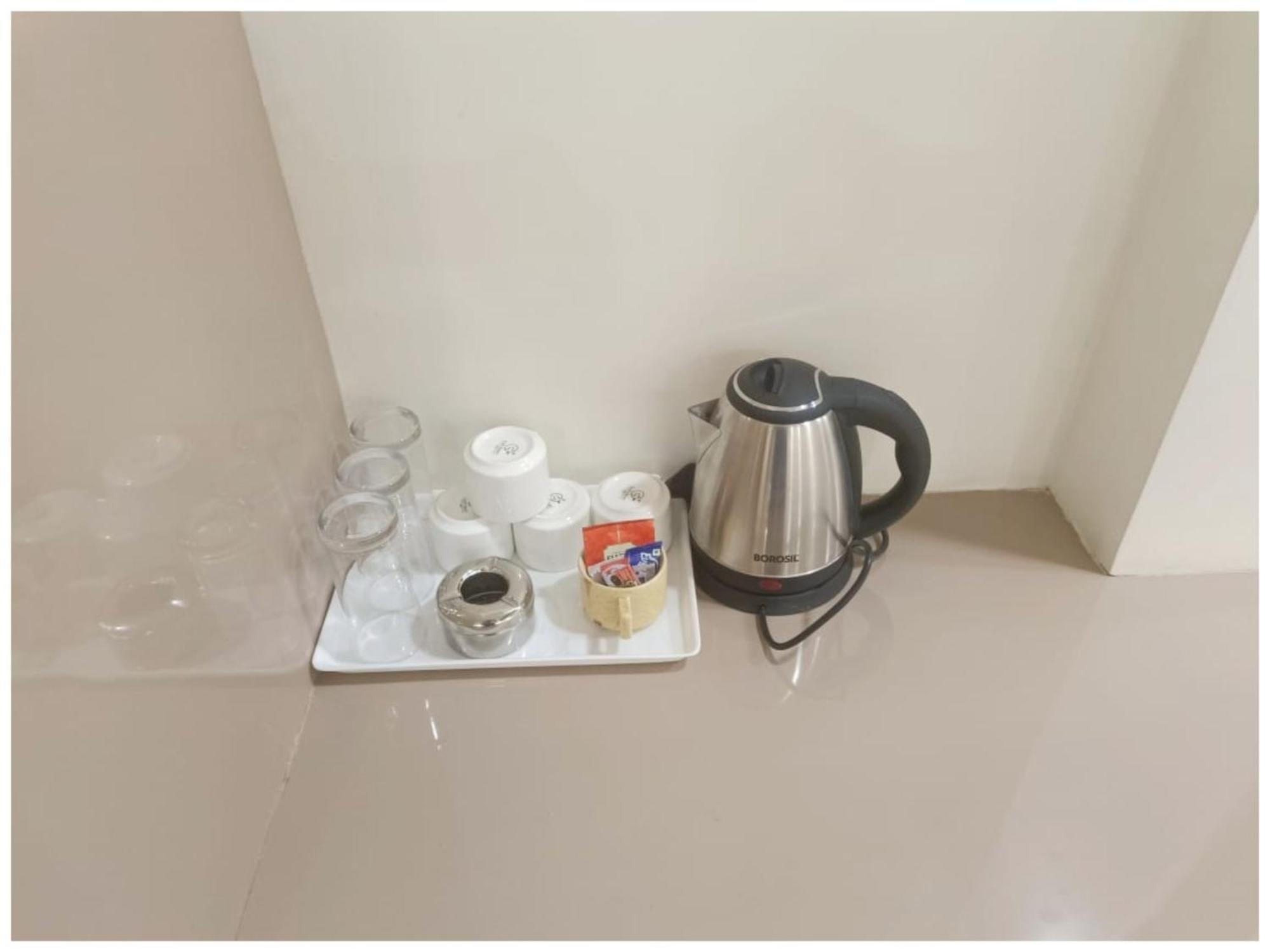 Varanasi Hotel R-U-D-R-A-M Near Kashi Vishwanath Temple And Ganga Ghat - Fully Air Conditioned Rooms - #Wifi #Lift #Parking Available - A Premium Hotel In Varanasi Homestay