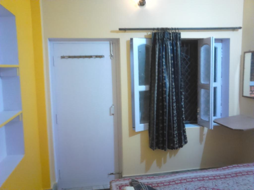 Leela 3* Varanasi