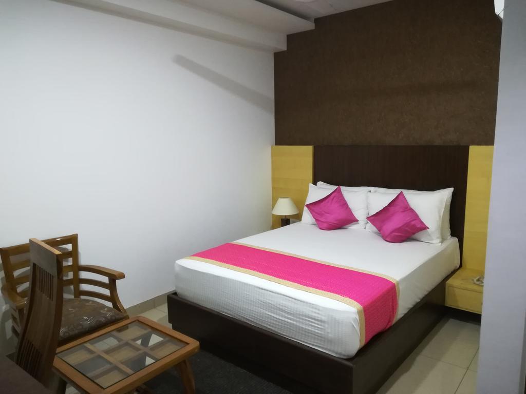 Sgt Plaza Guest house