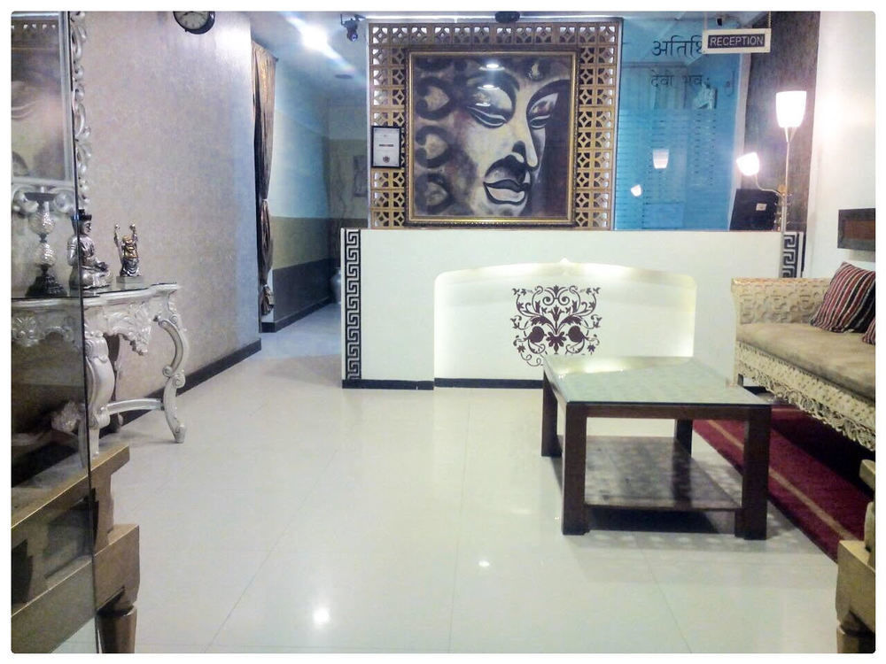 Itsy Banana Boutique 3*