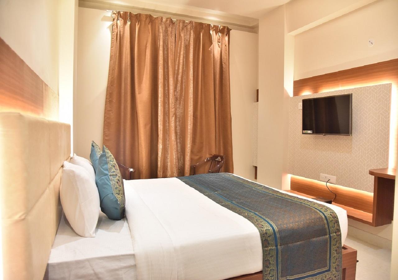 Rk Grand Hotel 3*