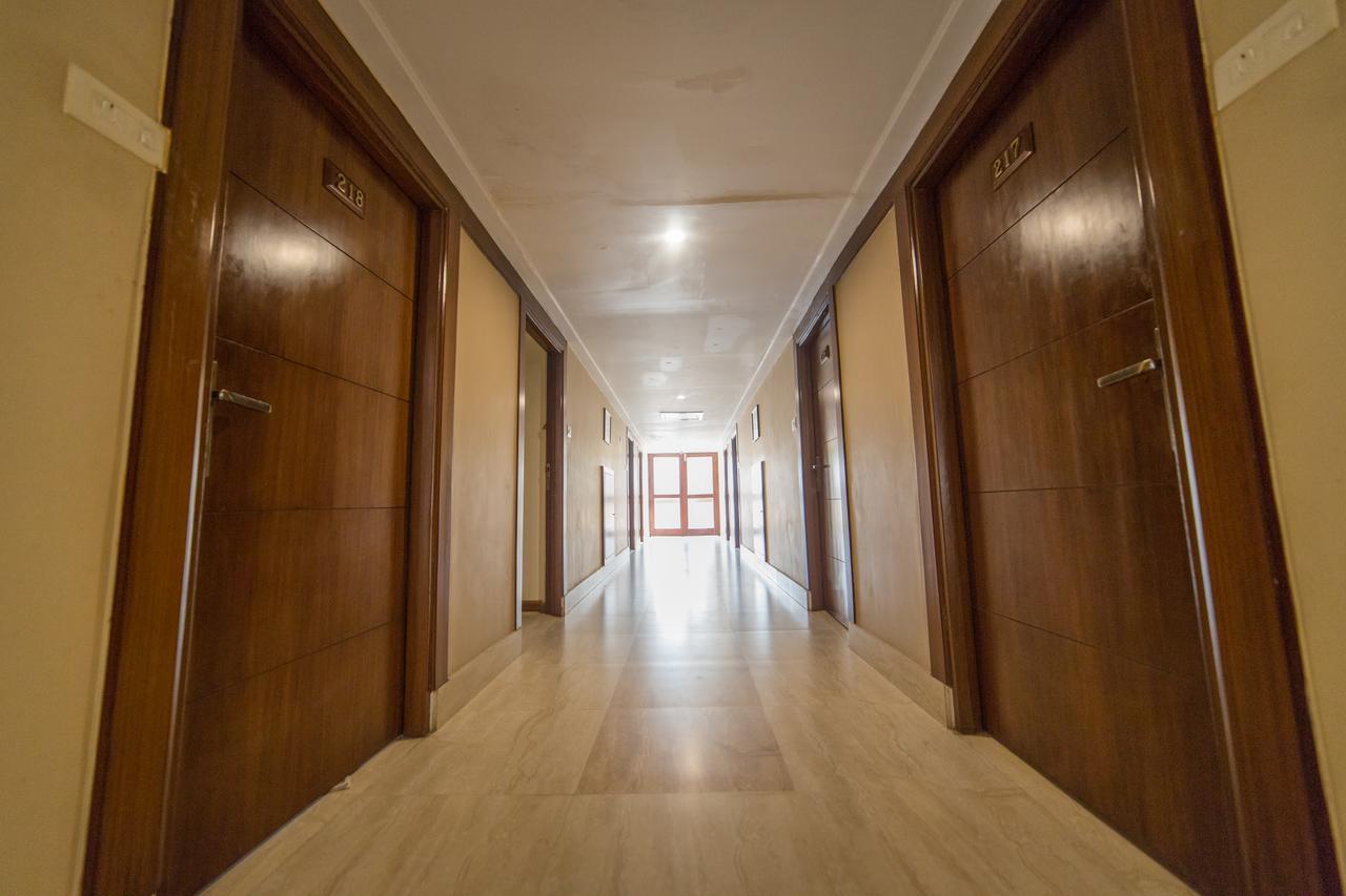 Diamond Hotel 3*