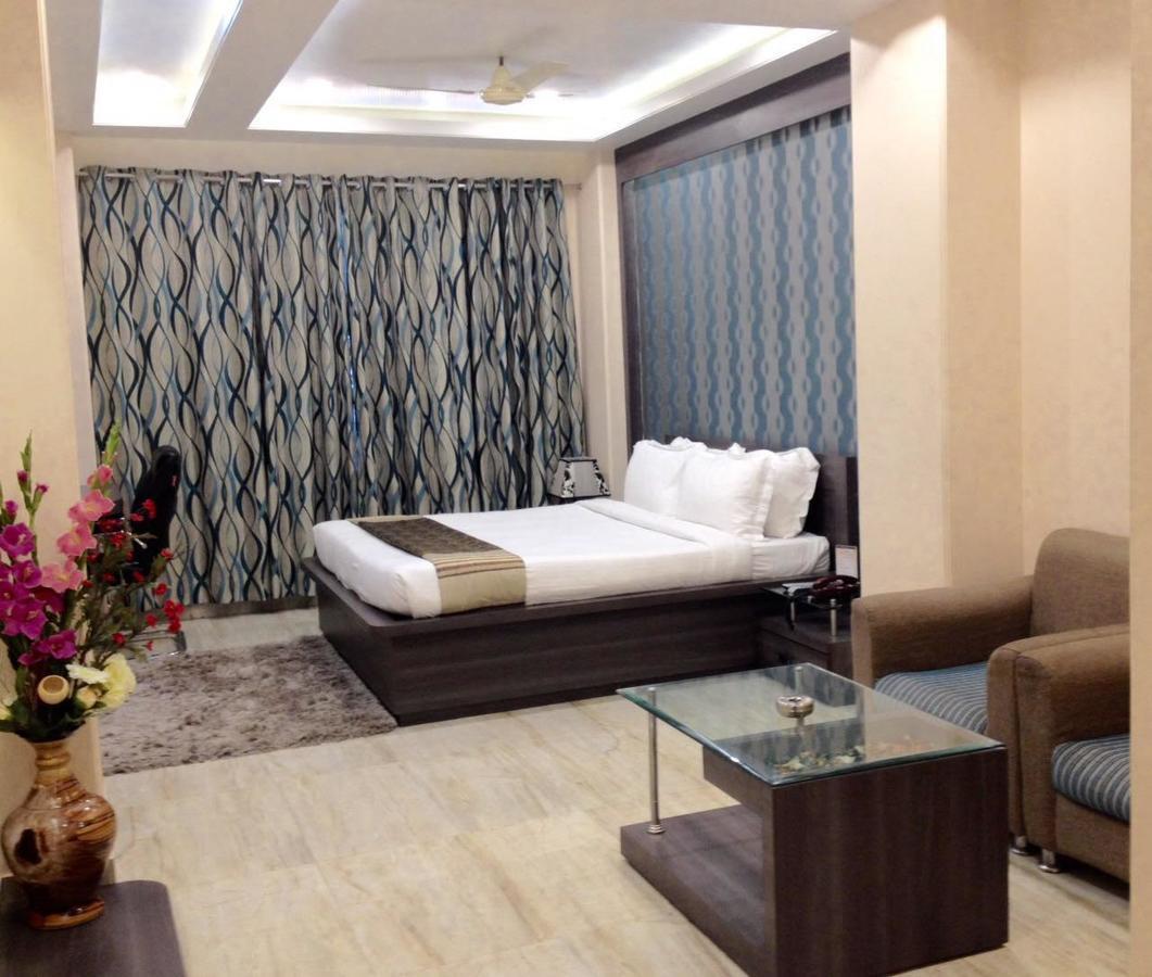 Madhuvan Palace 3* Varanasi